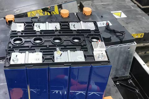㊣印江土家族苗族朗溪收废弃钴酸锂电池☯回收锂电池的☯专业回收UPS蓄电池